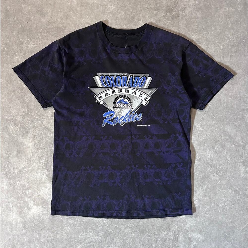 90s Vintage Colorado Rockies Black AOP T Shirt -M